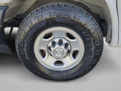 Used 2020 Chevrolet Express 2500 Extended w/ Driver Convenience Package image 21