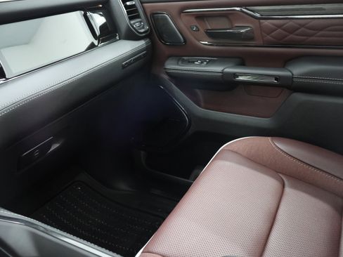 Used 2025 RAM 1500 Limited image 14