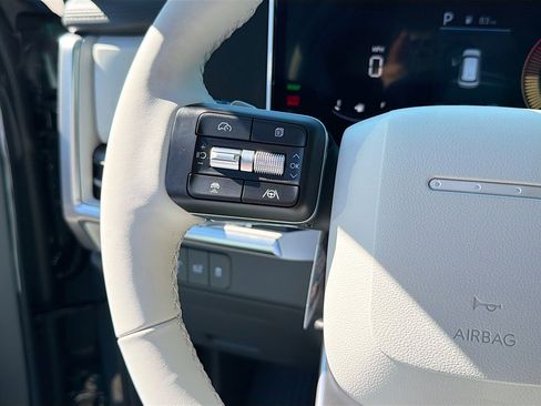 New 2026 Hyundai Santa Fe SE image 32