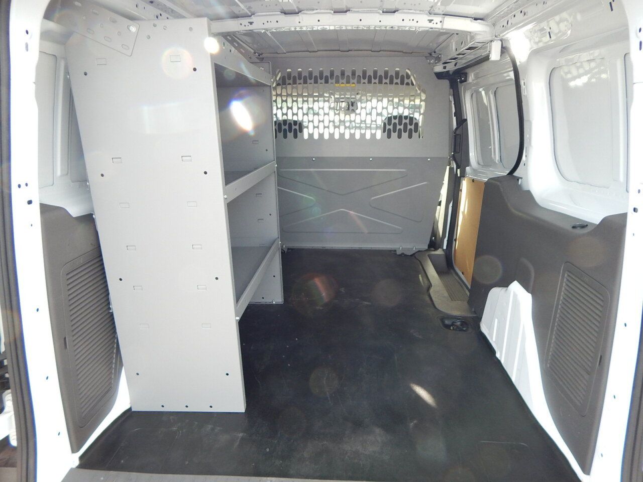Used 2022 Ford Transit Connect XL FWD image 13