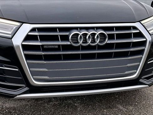 Used 2019 Audi Q5 2.0T Premium AWD/4WD image 38