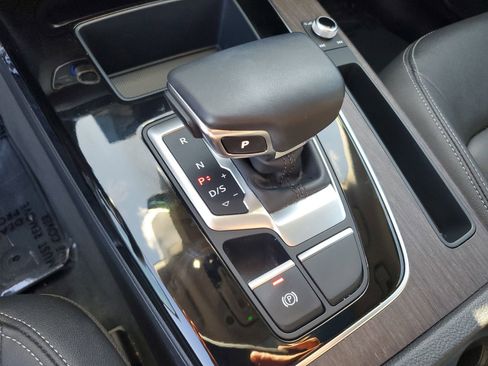 Used 2023 Audi Q5 2.0T Premium w/ Convenience Package AWD/4WD image 27