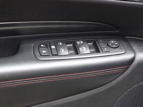 Used 2024 Dodge Durango GT image 18