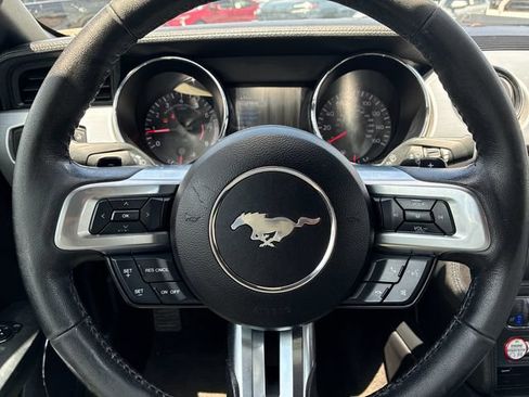 Used 2017 Ford Mustang Premium RWD image 18