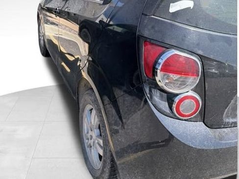 Used 2014 Chevrolet Sonic LT FWD image 22