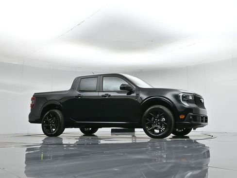 New 2026 Ford Maverick Lobo AWD/4WD image 3