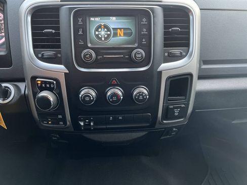 Used 2019 RAM 1500 Classic SLT w/ Protection Group AWD/4WD image 14