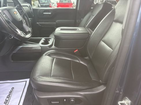 Certified 2020 Chevrolet Silverado 1500 LTZ w/ LTZ Premium Package image 21