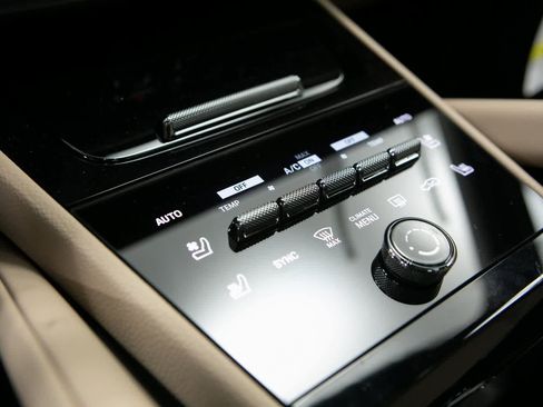 New 2026 Porsche Cayenne S AWD/4WD image 22