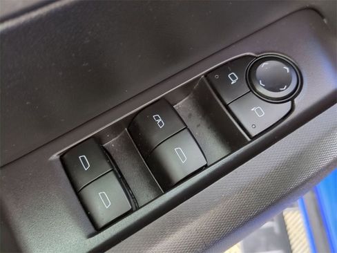 Certified 2023 Chevrolet Colorado LT w/ LT Convenience Package II image 23