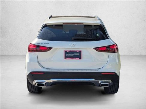 Certified 2025 Mercedes-Benz GLA 250 image 7