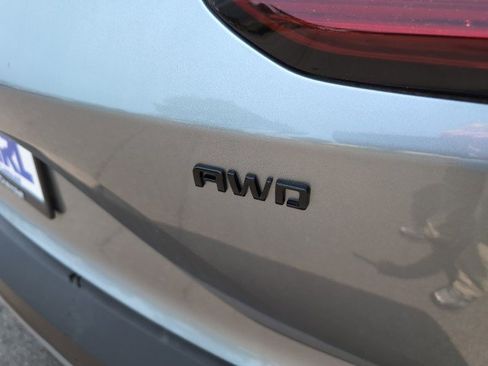 New 2025 Chevrolet Blazer EV LT image 9