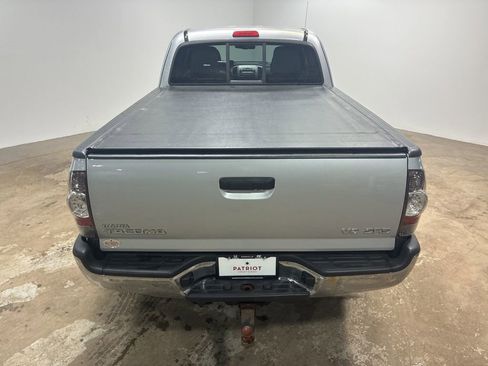 Used 2011 Toyota Tacoma 4x4 Access Cab V6 w/ SR5 Pkg #2 image 9