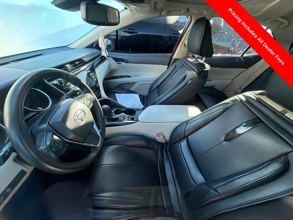 Used 2020 Toyota Camry LE w/ Sunroof Package FWD image 9