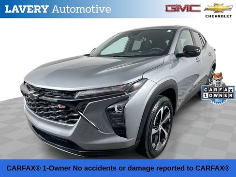 Used 2024 Chevrolet Trax RS w/ Driver Confidence Package FWD image 1