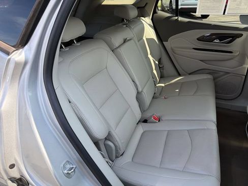 Used 2019 GMC Terrain Denali w/ Comfort Package AWD/4WD image 28