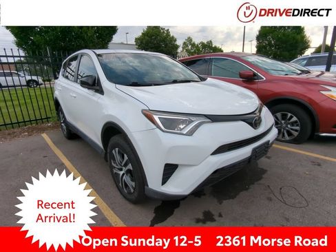 Used 2018 Toyota RAV4 LE w/ All Weather Liner Package AWD/4WD image 1