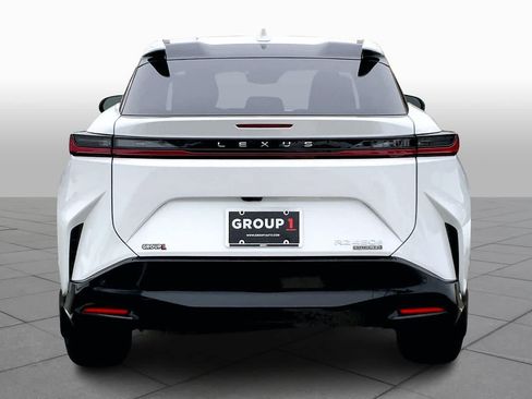 New 2026 Lexus RZ 450e AWD image 4