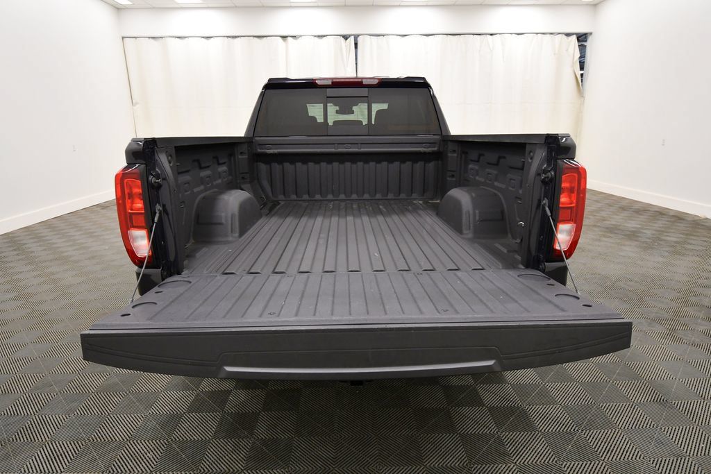Used 2023 GMC Sierra 1500 Elevation w/ Preferred Package AWD/4WD image 7