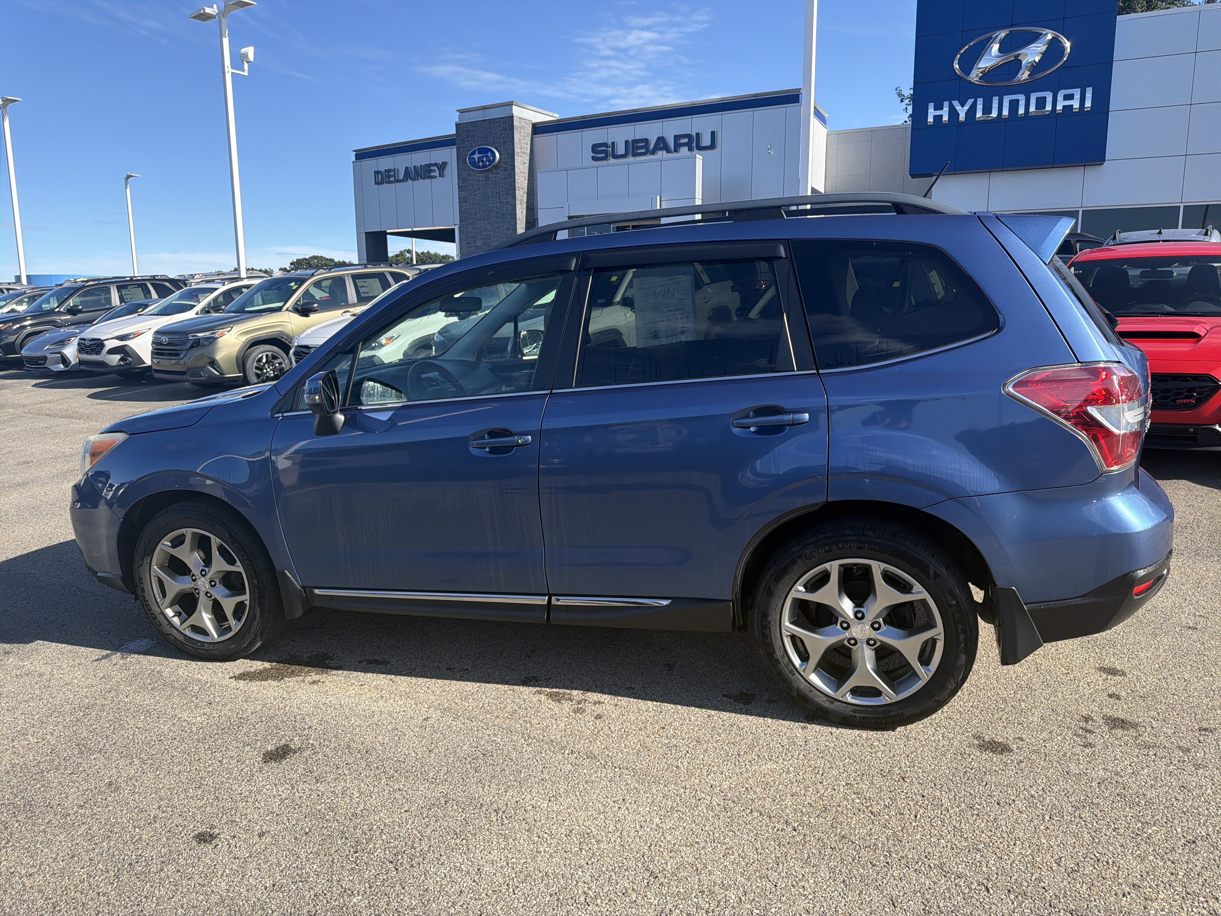 Used 2015 Subaru Forester 2.5i Touring AWD/4WD image 7