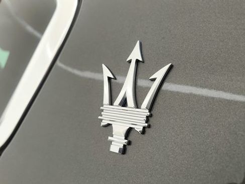 Used 2023 Maserati Grecale GT AWD/4WD image 34