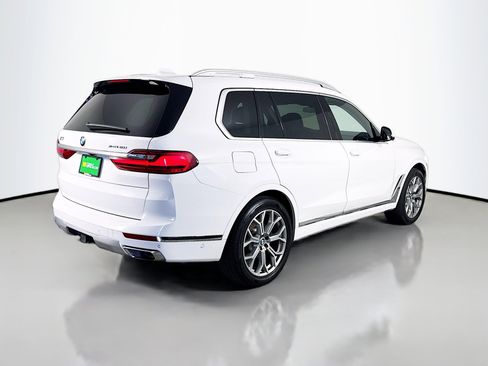 Used 2019 BMW X7 xDrive40i w/ Cold Weather Package image 10