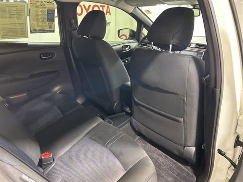 Used 2024 Nissan Leaf SV Plus image 15