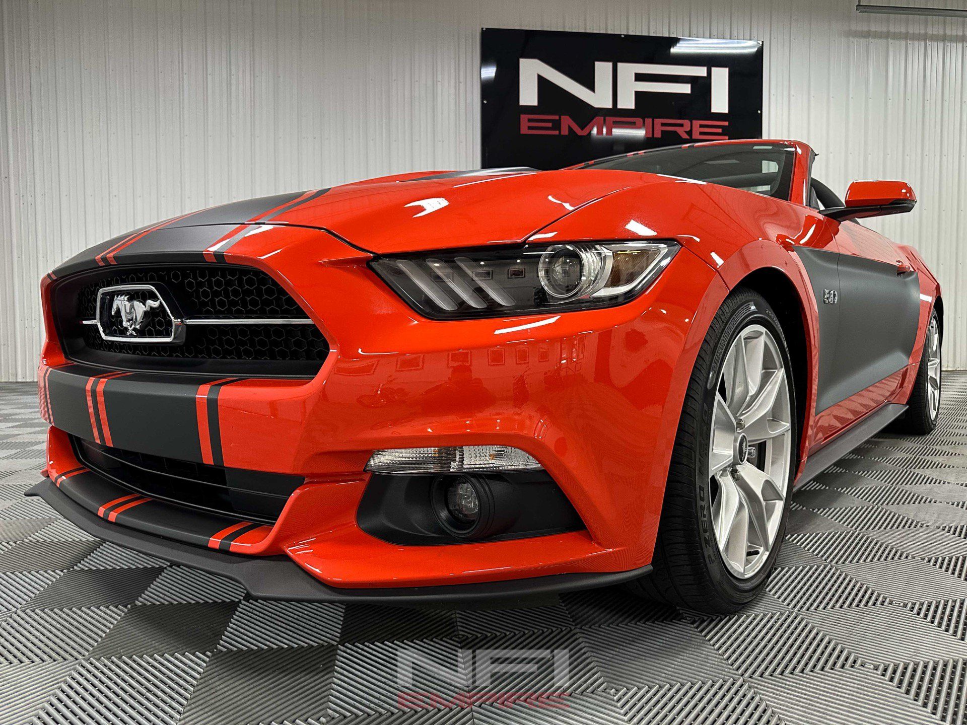 Used 2015 Ford Mustang GT Premium w/ Equipment Group 401A RWD image 22
