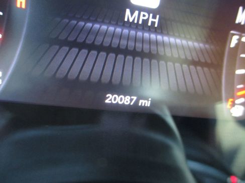 Used 2021 Dodge Challenger R/T w/ Blacktop Package image 26