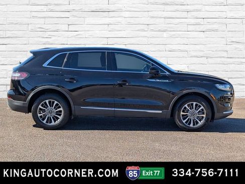 Used 2022 Lincoln Nautilus Reserve FWD image 4