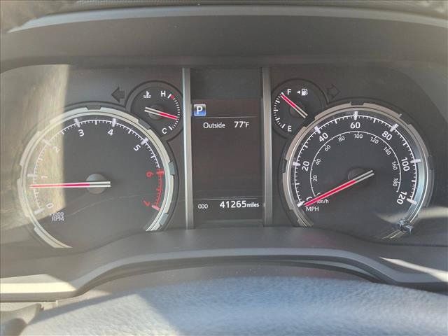Used 2024 Toyota 4Runner TRD Off-Road AWD/4WD image 11