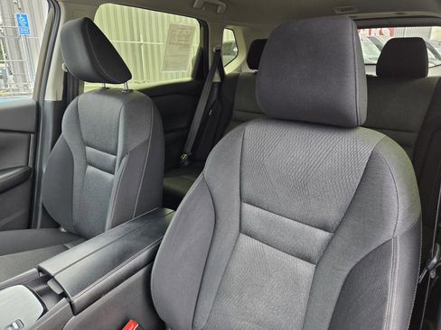 Used 2024 Nissan Rogue SV FWD image 22