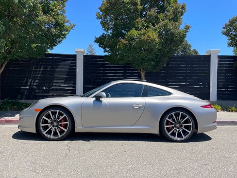 Used 2012 Porsche 911 Carrera S RWD image 1