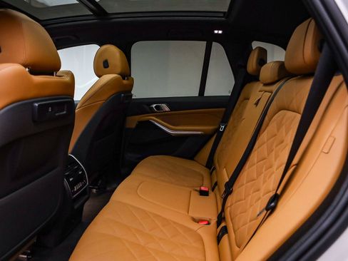 Used 2023 BMW X5 xDrive45e w/ Climate Comfort Package image 20