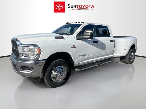 Used 2024 RAM 3500 Big Horn AWD/4WD image 9