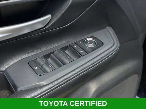 Used 2025 Toyota Grand Highlander AWD image 7