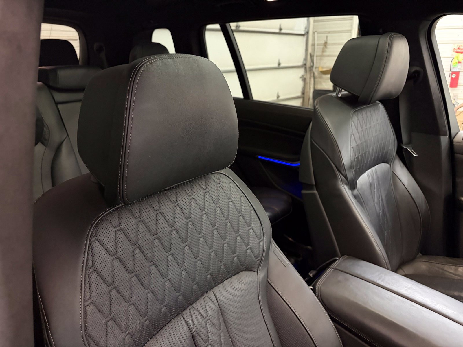 Used 2021 BMW X7 M50i AWD/4WD image 26