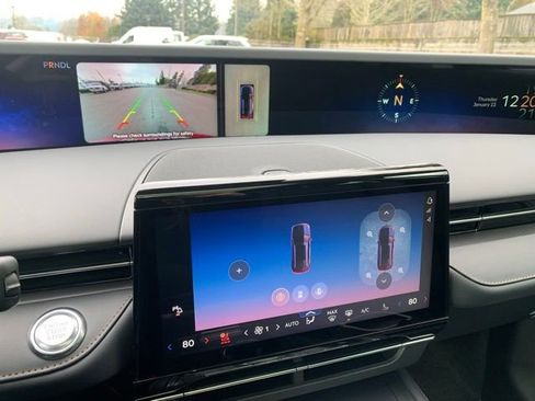 New 2026 Lincoln Nautilus Premier w/ Equipment Group 102A image 22