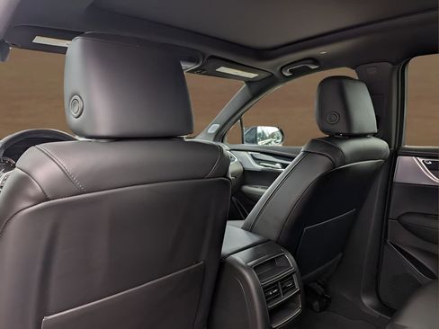 Certified 2024 Cadillac XT5 Premium Luxury image 26
