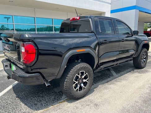 Used 2025 GMC Canyon AT4 w/ AT4X Package AWD/4WD image 4