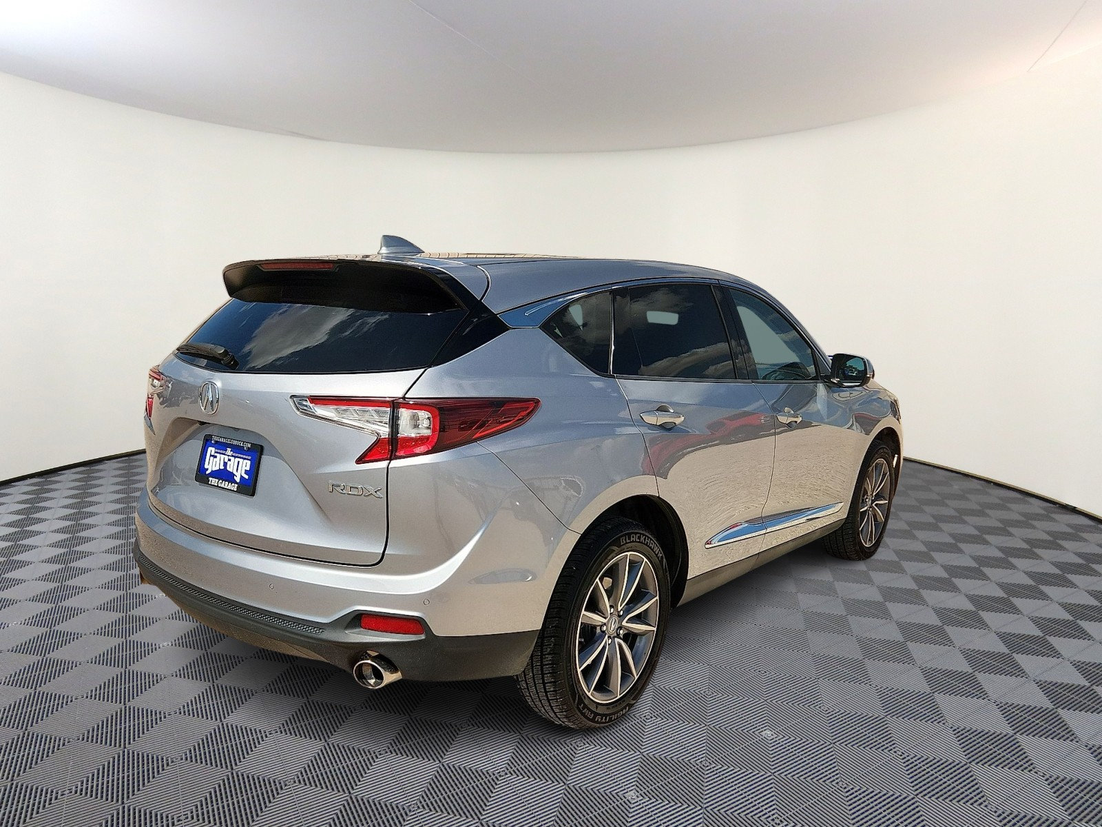 Used 2019 Acura RDX w/ Technology Package FWD image 4