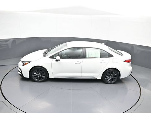 Certified 2023 Toyota Corolla SE w/ Carpet Mat Package (TMS) FWD image 39