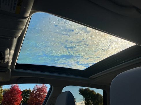 Used 2017 Subaru Forester 2.5i Premium image 21