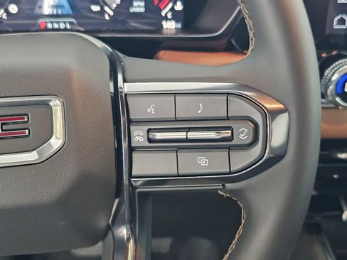 New 2025 GMC Canyon AT4 w/ Nightfall Edition image 28