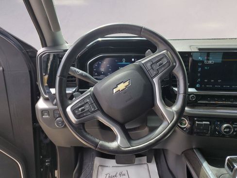Used 2023 Chevrolet Silverado 1500 LTZ w/ LTZ Convenience Package II AWD/4WD image 12