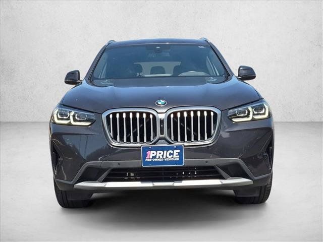 Used 2023 BMW X3 xDrive30i AWD/4WD image 2