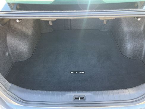 Used 2023 Nissan Altima 2.5 SV FWD image 19