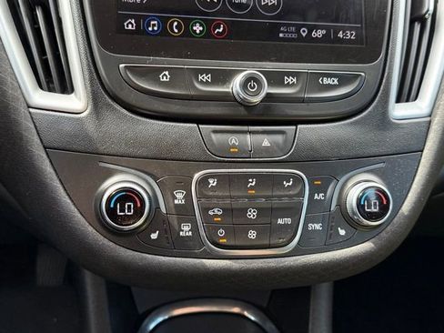 Used 2023 Chevrolet Malibu LT w/ Driver Confidence Package FWD image 20