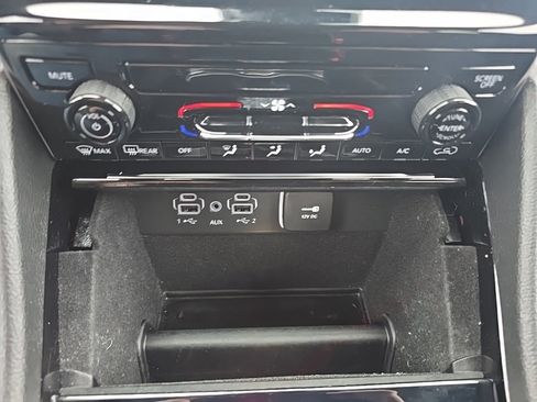 Certified 2023 Jeep Grand Cherokee Laredo image 28