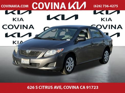 Used 2010 Toyota Corolla LE image 4